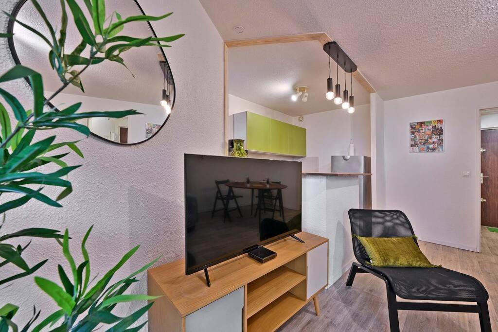 Appartamento Les Comtadins - Parking Gratuit - Balcon - Clim Avignone Esterno foto