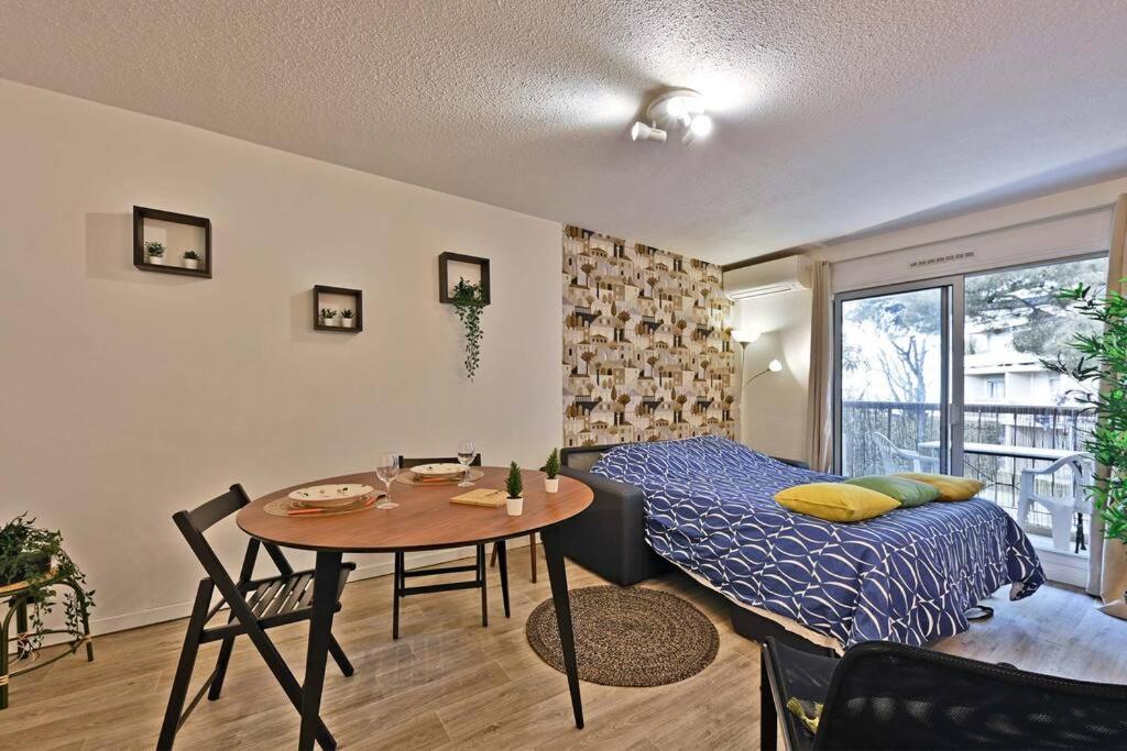 Appartamento Les Comtadins - Parking Gratuit - Balcon - Clim Avignone Esterno foto