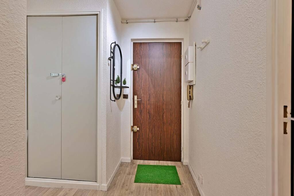 Appartamento Les Comtadins - Parking Gratuit - Balcon - Clim Avignone Esterno foto