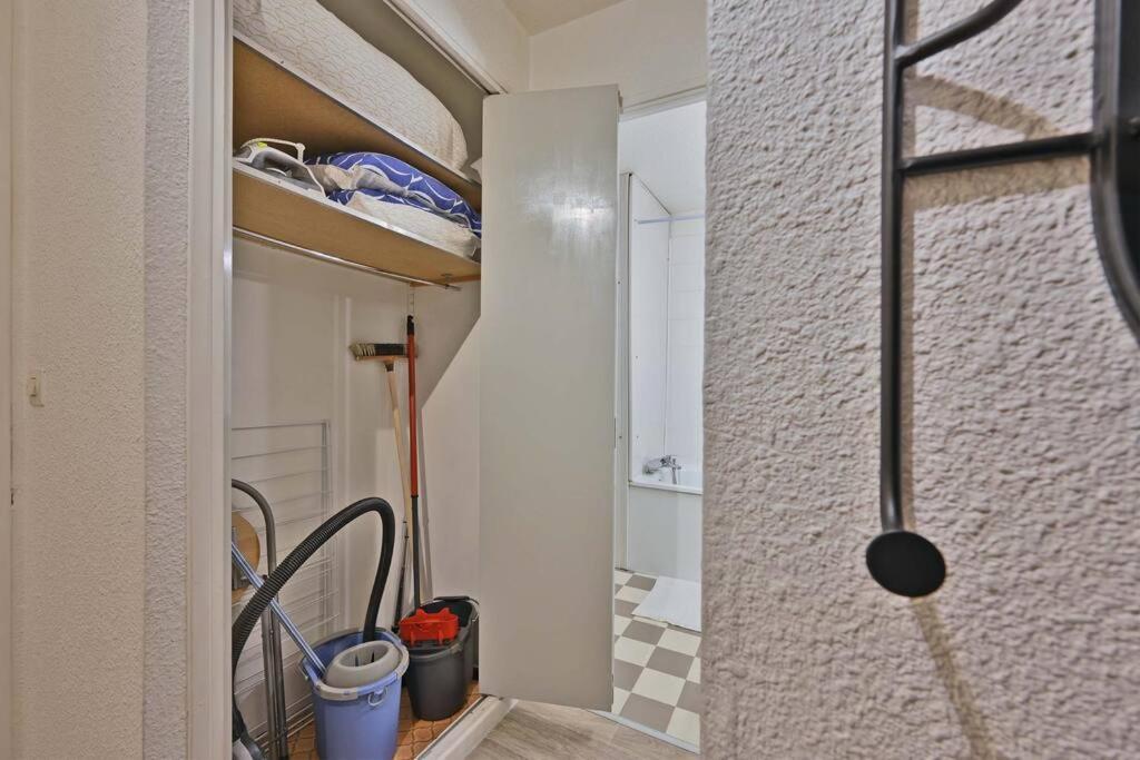 Appartamento Les Comtadins - Parking Gratuit - Balcon - Clim Avignone Esterno foto
